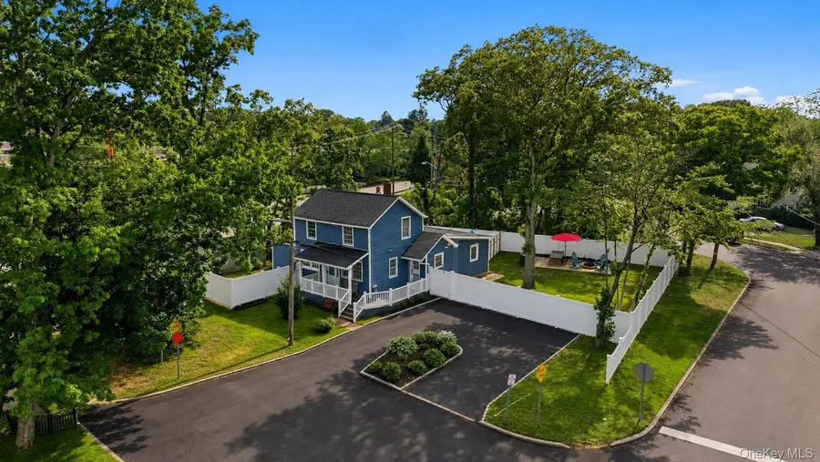 2 Taft Avenue, Islip, NY 11751 - #3