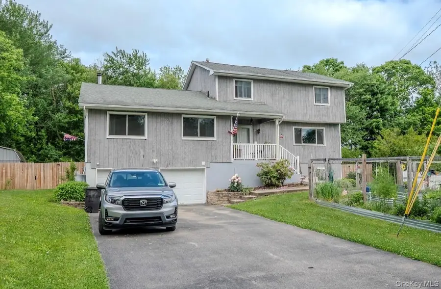 25 Lenape Road, Newburgh, NY 12550 - #2