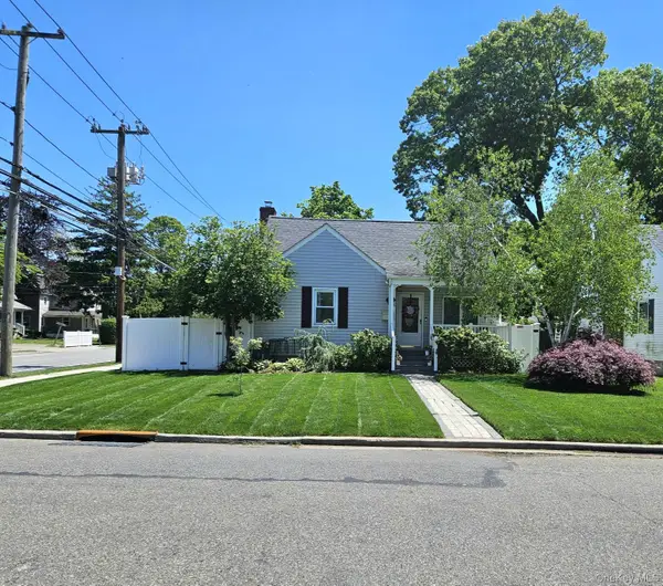 3 Benjamin Avenue, Amityville, NY 11701