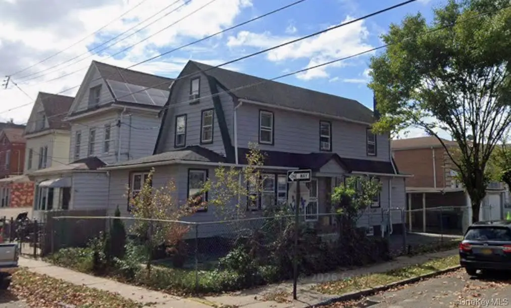 94-02 125th Avenue, South Richmond Hill, NY 11419 - #1