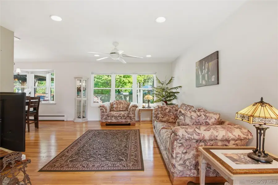 157 Belleview Avenue, Center Moriches, NY 11934 - #2