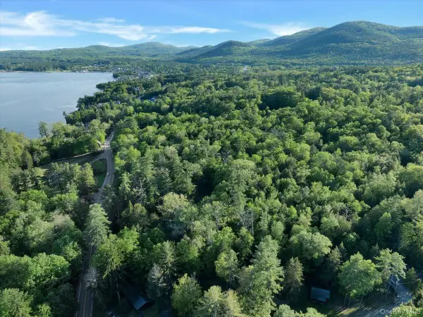 3089 Lakeshore Drive, Lake George, NY 12845
