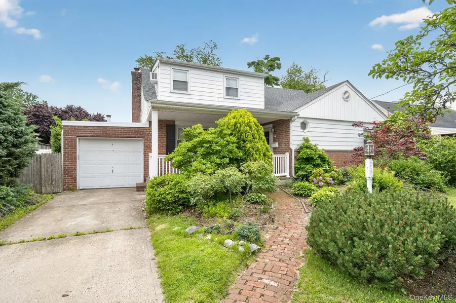 567 Pearl Street, Oceanside, NY 11572 - #2