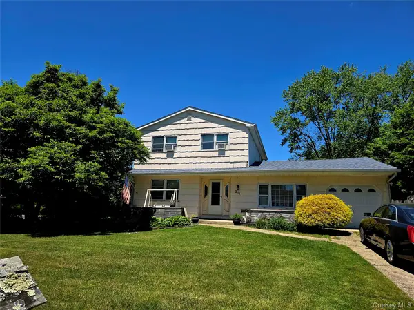 211 Babylon Street, Islip Terrace, NY 11752