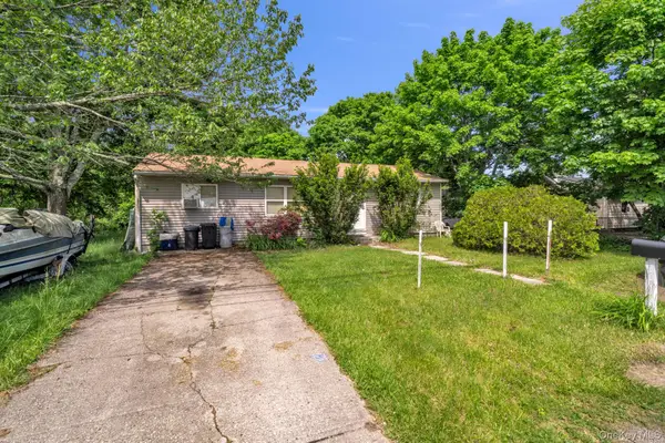 656 Taylor Avenue, Patchogue, NY 11772