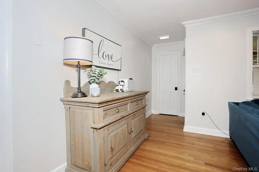 29 Clinton Avenue, Tappan, NY 10983 - #3