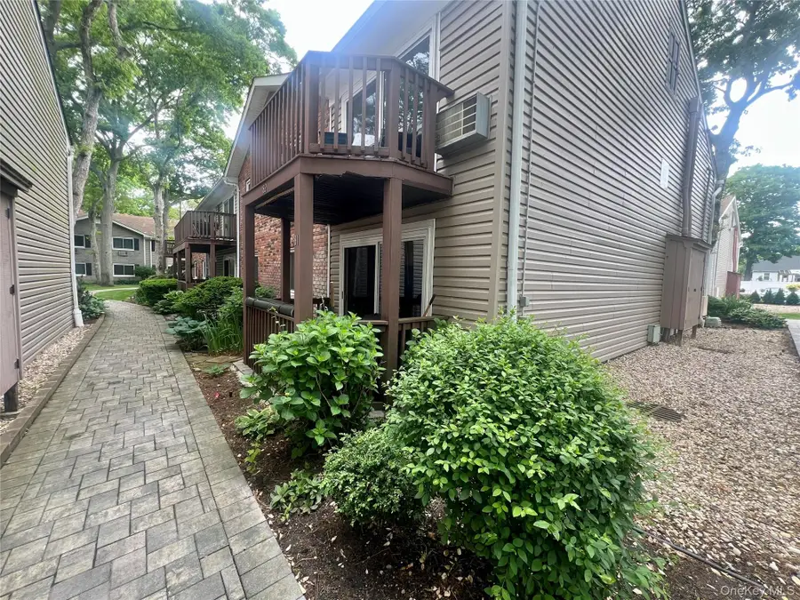 40 W 4th Street #81, Patchogue, NY 11772 - #3