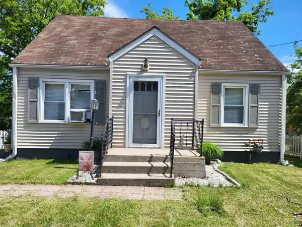319 Wawayanda Avenue, Middletown, NY 10940