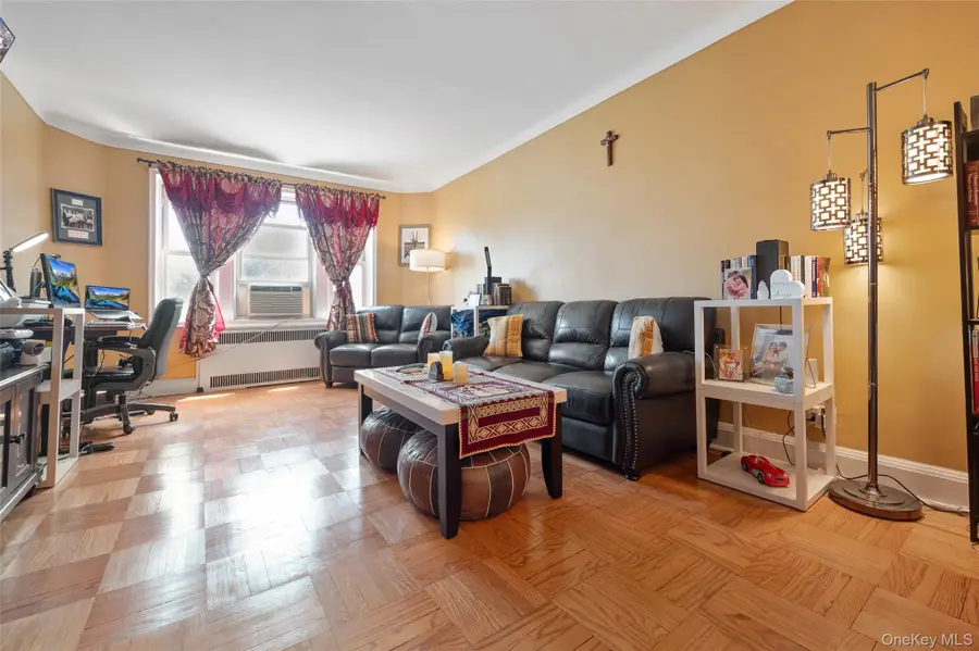 8449 168th Street #2U, Jamaica, NY 11432 - #3