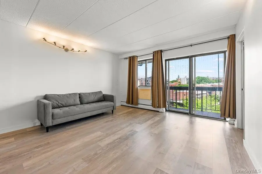 87-08 Justice Avenue #6B, Elmhurst, NY 11373 - #3