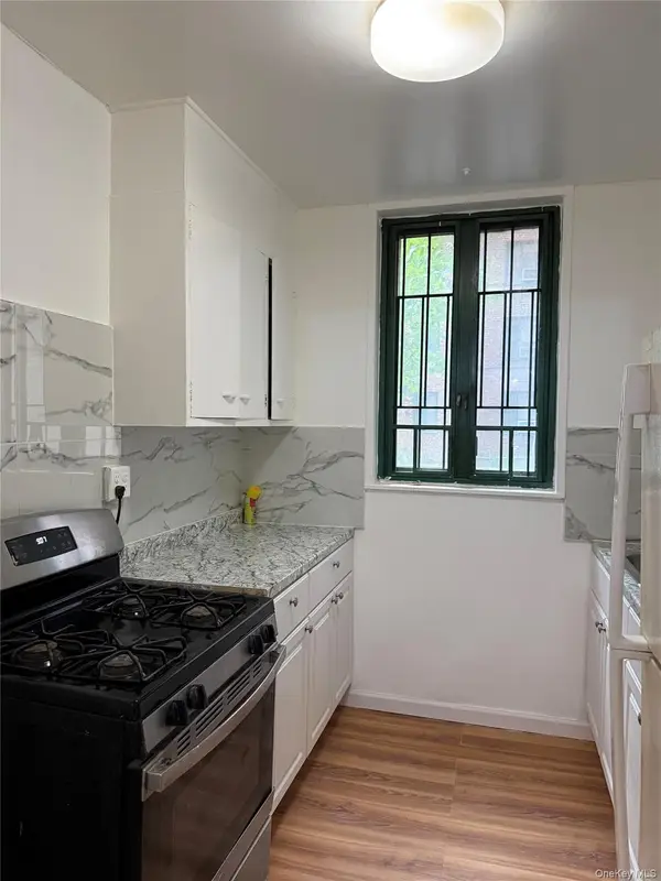 1501 Metropolitan Avenue #MG, Bronx, NY 10462