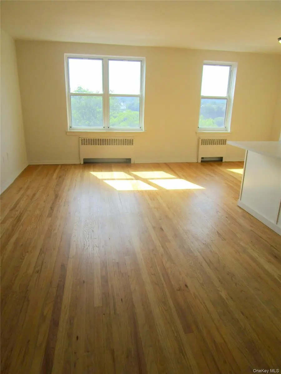 595 Mclean Avenue #6B, Yonkers, NY 10705 - #3