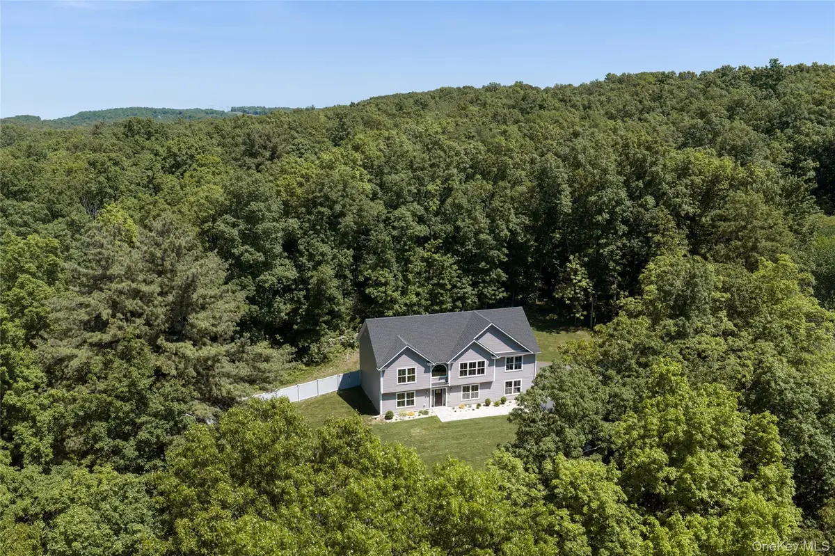 25 Maple Hill Ridge, Red Hook, NY 12571 - #1