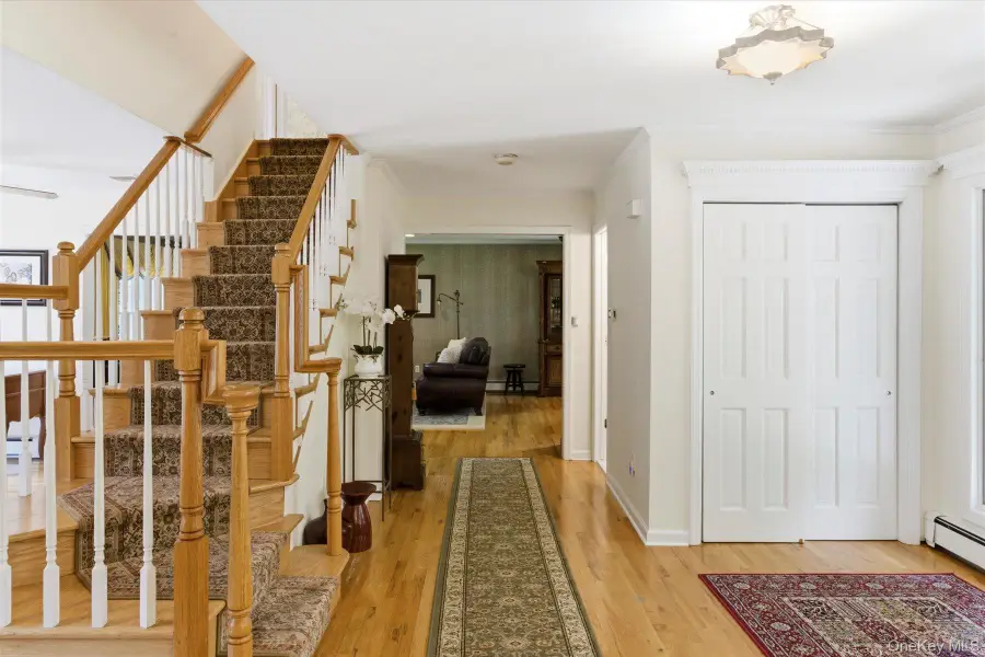 6 Brandy Road, Cold Spring Harbor, NY 11724 - #3