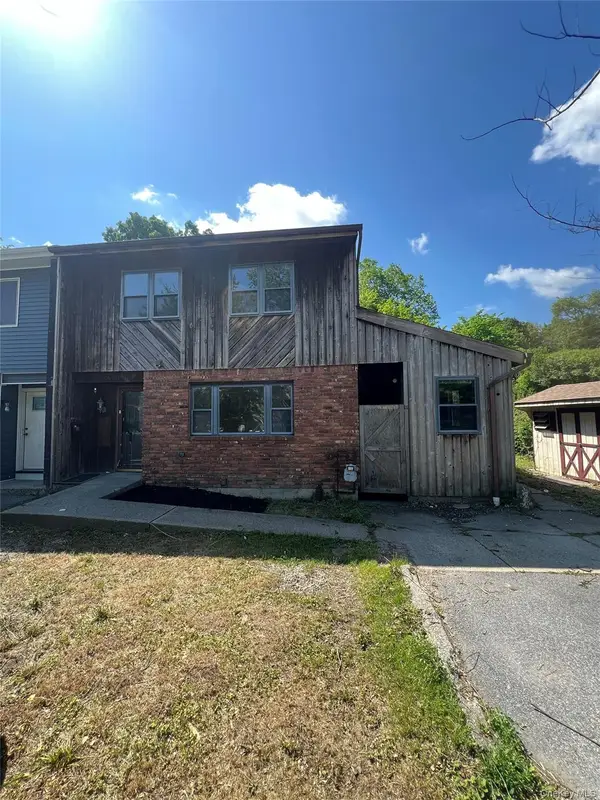 2 S Aspen Road, Middletown, NY 10940