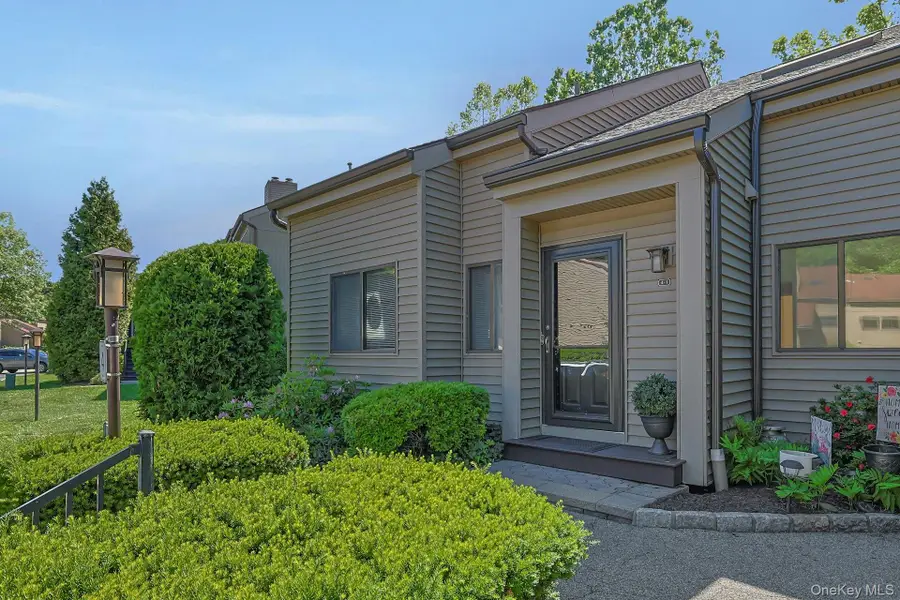 4 Steven Drive #1, Ossining, NY 10562 - #2