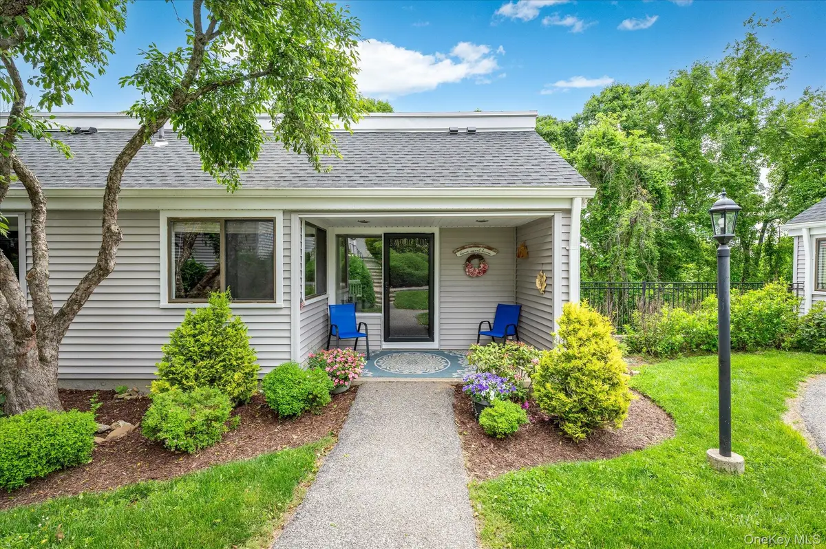 91 Heritage Hills #D, Somers, NY 10589 - #1