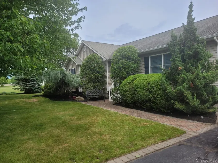 312 Riley Avenue, Baiting Hollow, NY 11933 - #2