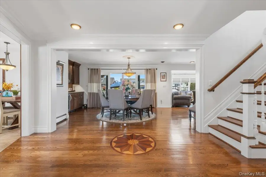 41 Jefferson Place, Massapequa, NY 11758 - #3