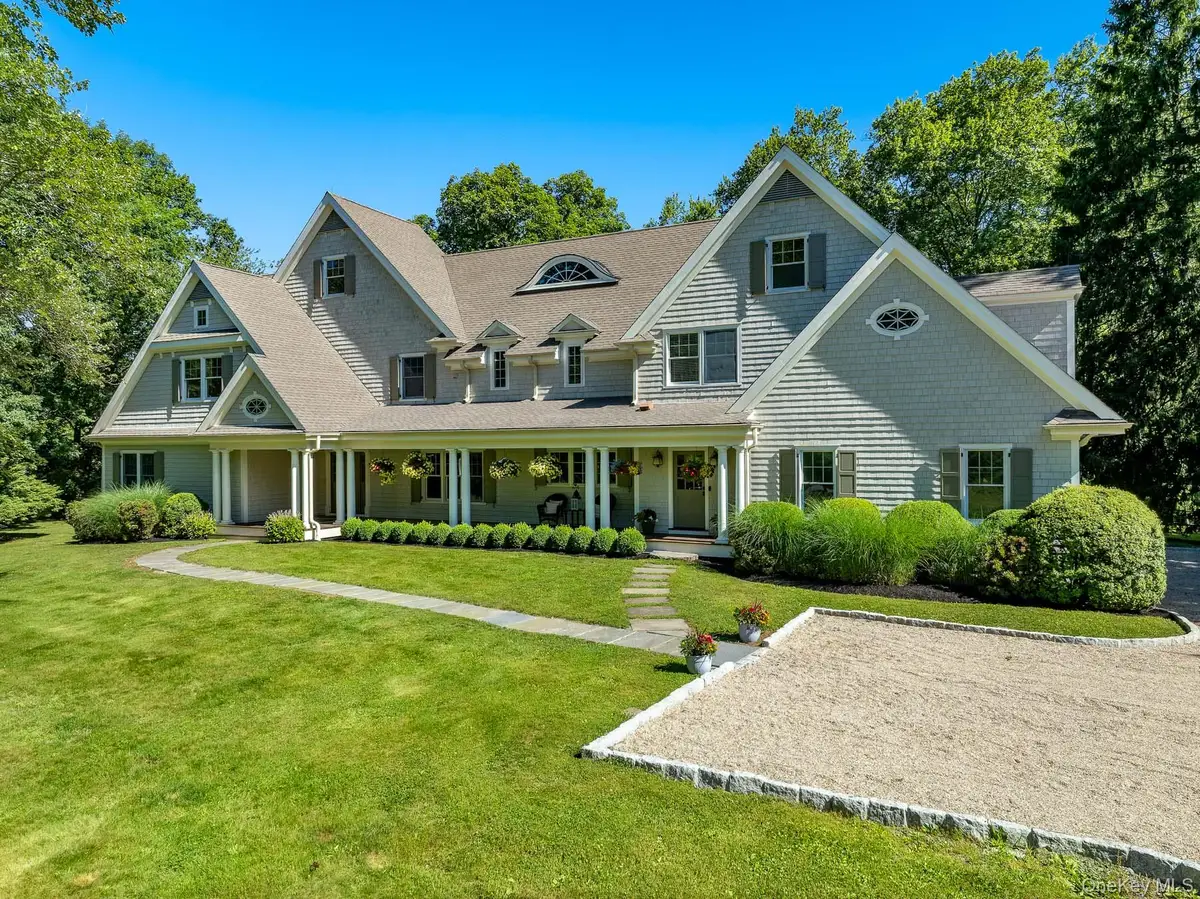 6 Megan Lane, Armonk, NY 10504 - #1