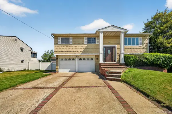 138 Spring Street, Massapequa, NY 11758