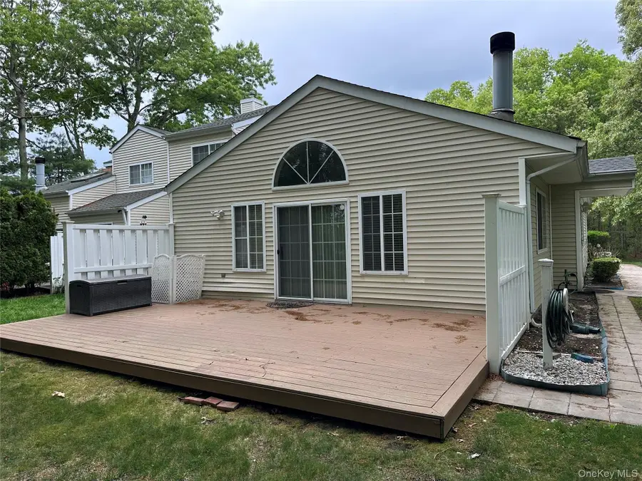 89 Rabbit Run, Manorville, NY 11949 - #3