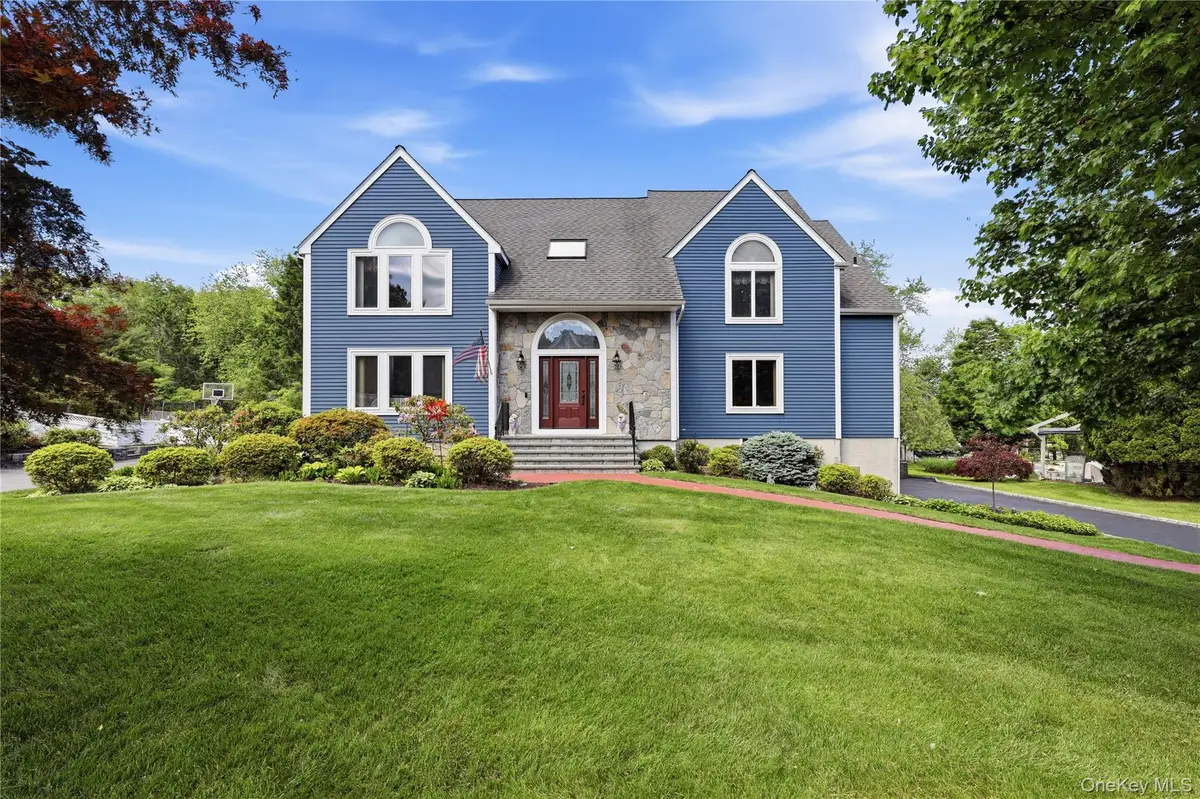3093 Ferncrest Drive, Yorktown Heights, NY 10598 - #1