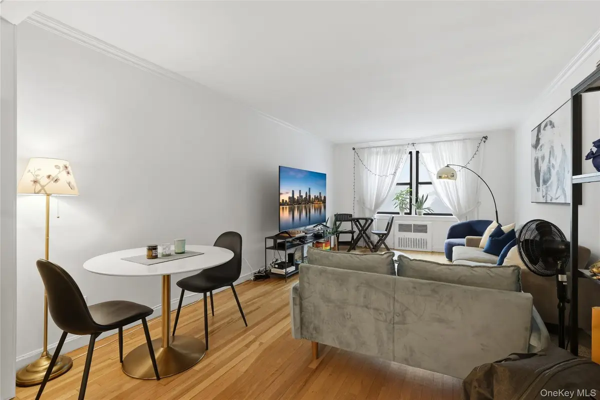 337 E 50th Street #2E, Manhattan, NY 10022 - #1