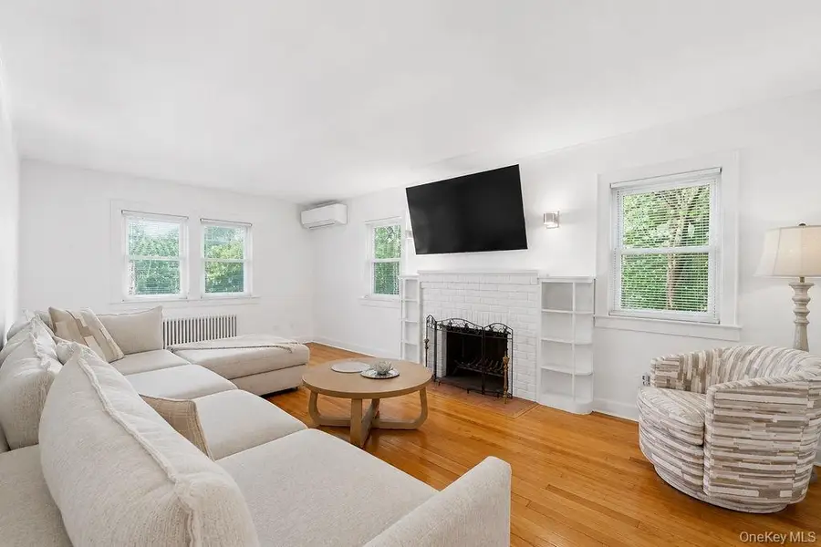 27 Alice Court, East Rockaway, NY 11518 - #3