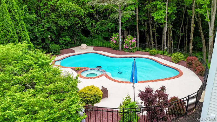 102 Beverly Road, Chester, NY 10918 - #3