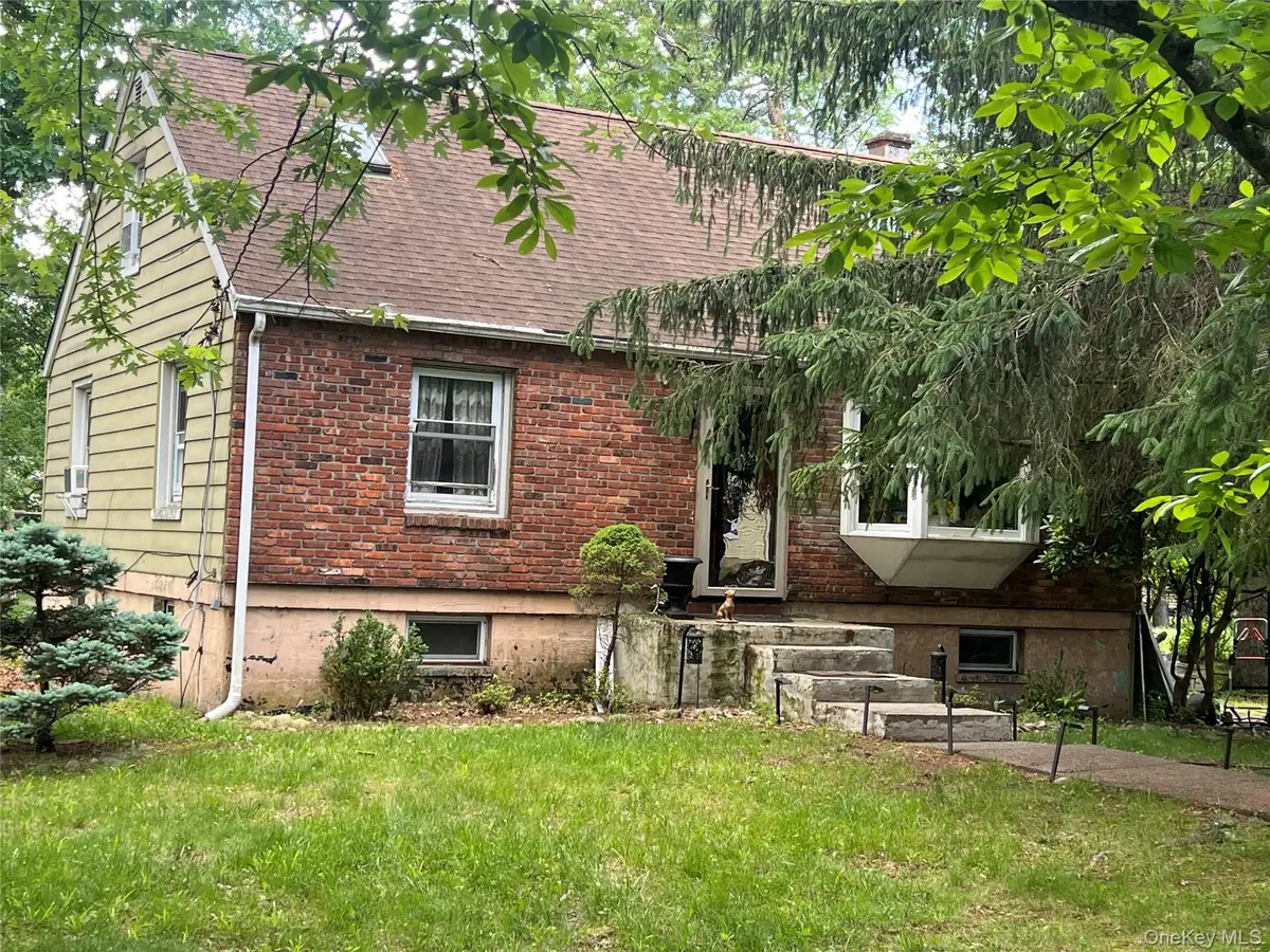 8 Mountain View, Suffern, NY 10901 - #1