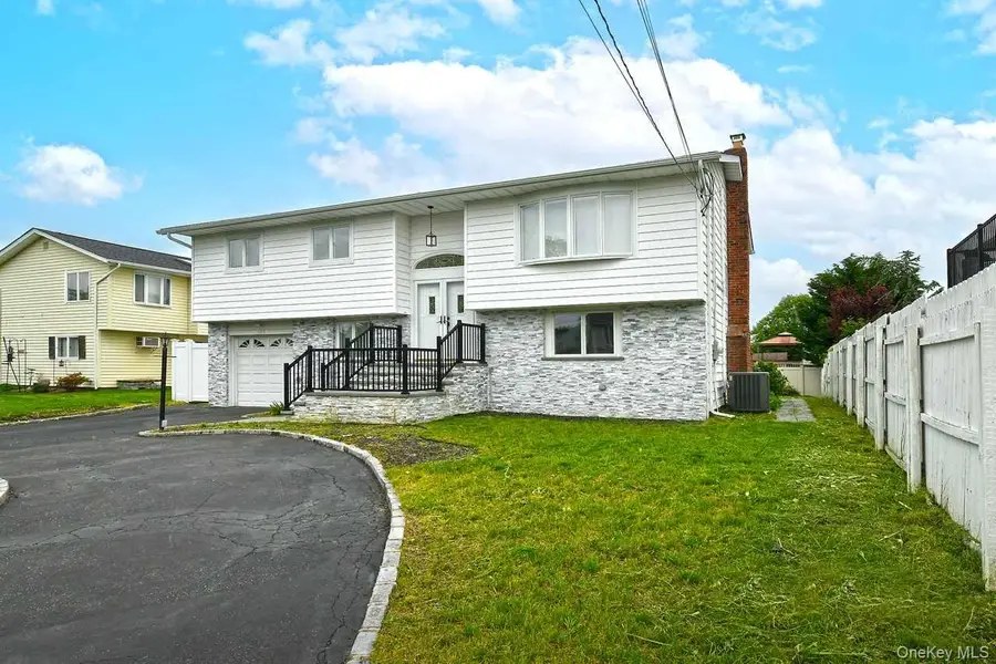 107 Beverly Road, Massapequa, NY 11758 - #2