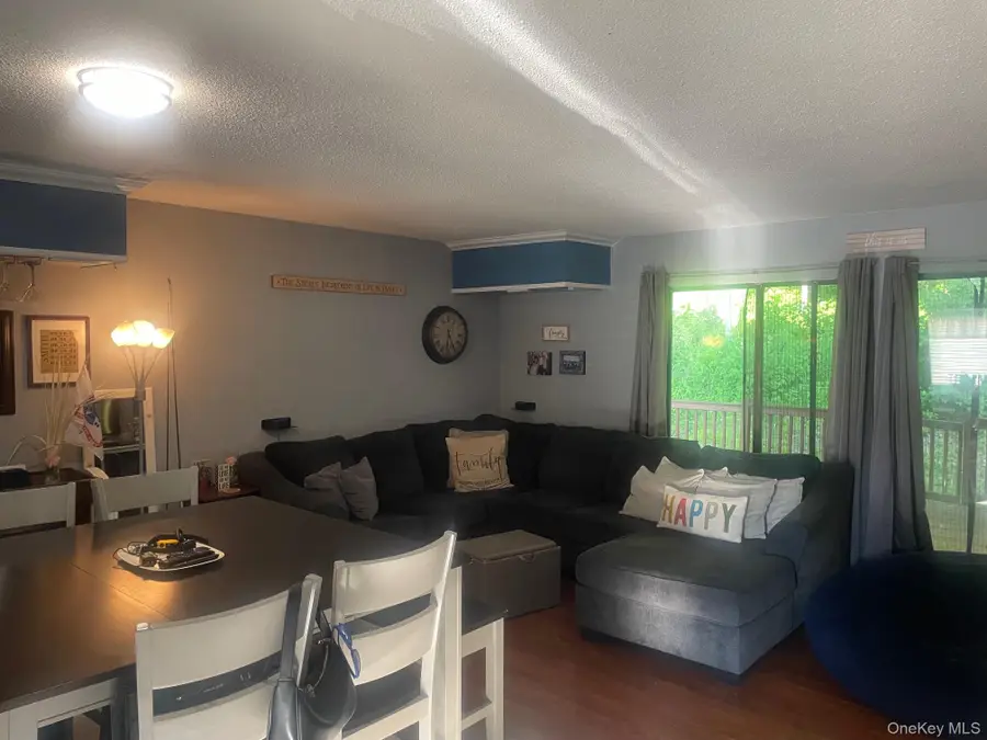 3601 Chelsea Cove S, Hopewell Junction, NY 12533 - #3