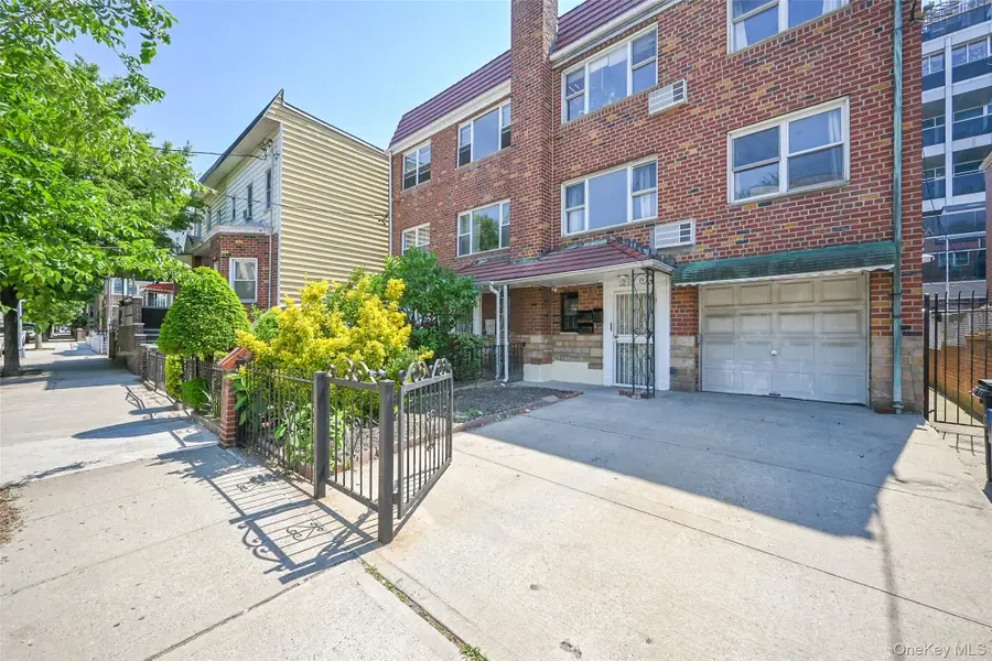 32-69 38th Street, Astoria, NY 11103 - #2