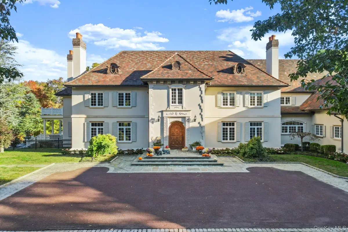 4 Cowdray Park Drive, Armonk, NY 10504 - #1