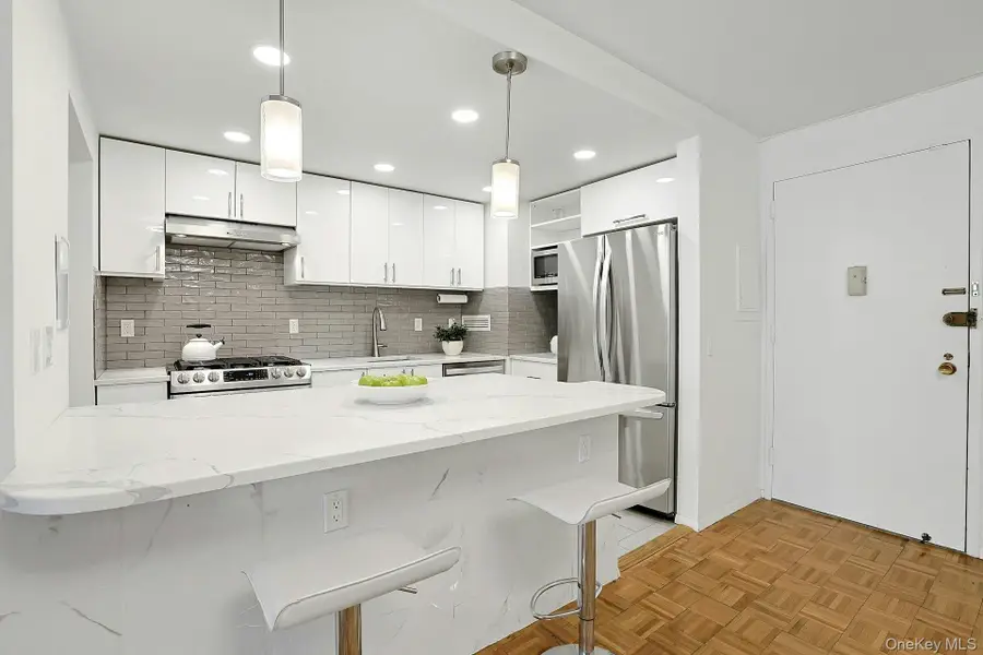 1270 North Avenue #3f, New Rochelle, NY 10804 - #3