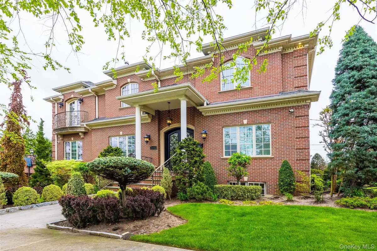 150-50 6th Avenue, Whitestone, NY 11357 - #1
