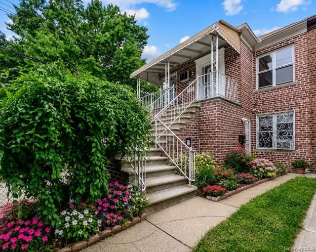 1103 Rhinelander Avenue, Bronx, NY 10461 - #3