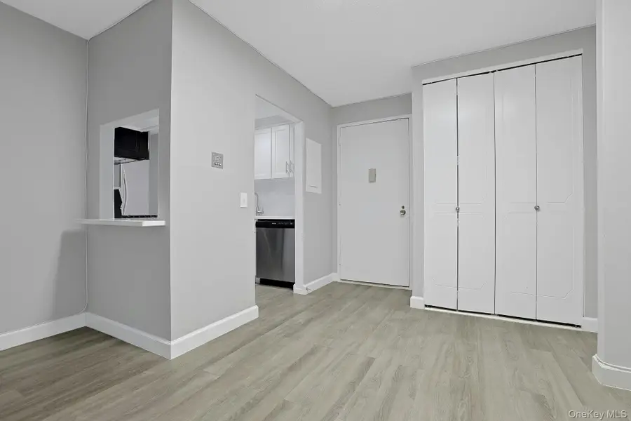 1270 North Avenue #1h, New Rochelle, NY 10804 - #2