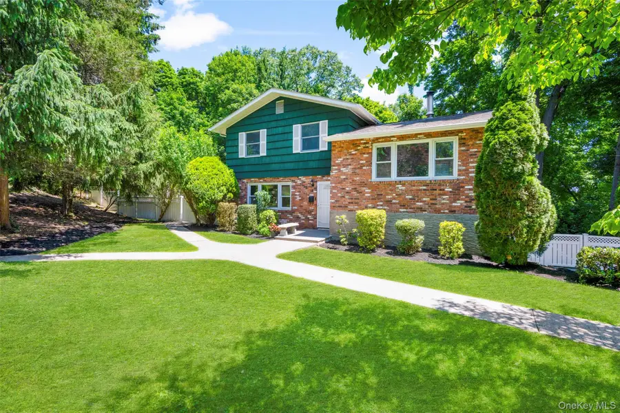14 Jones Place, White Plains, NY 10606 - #3