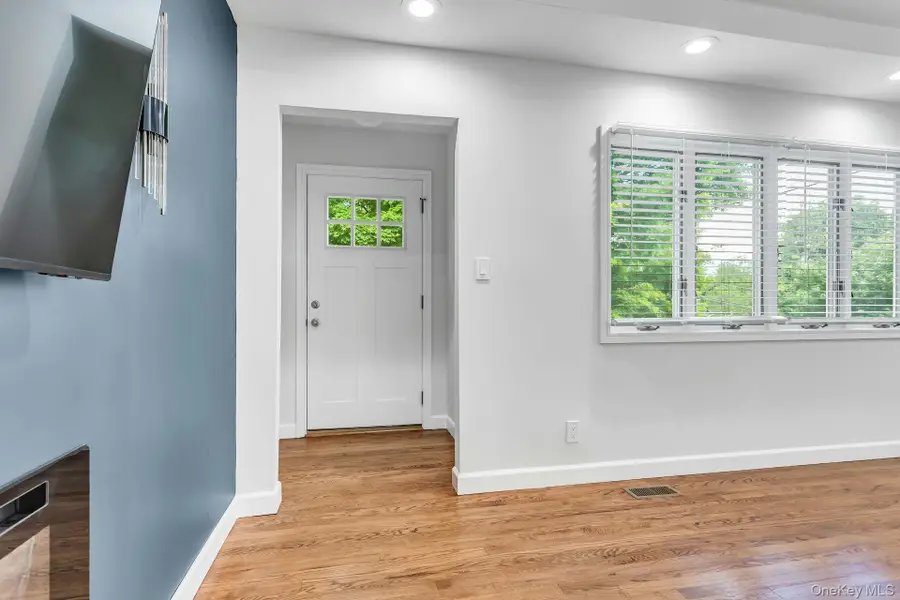 1 Coles, Glen Cove, NY 11542 - #2