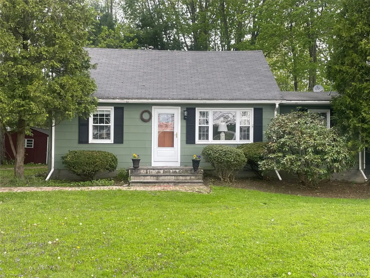 4-6 Anderson Road, Clinton Corners, NY 12514 - #1