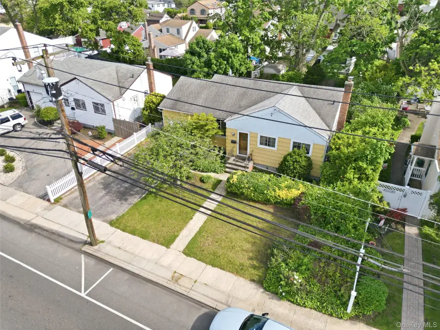 132 Davison Avenue, Oceanside, NY 11572 - #2