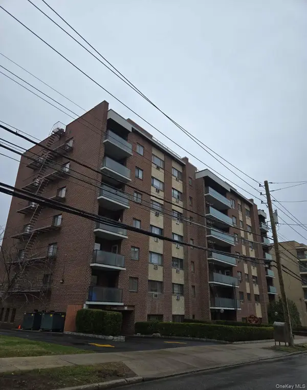 395 Westchester Avenue #4k, Port Chester, NY 10573