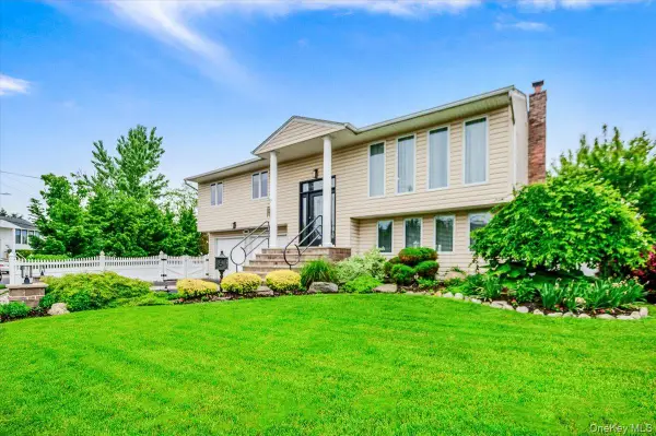 3683 Illona Lane, Oceanside, NY 11572