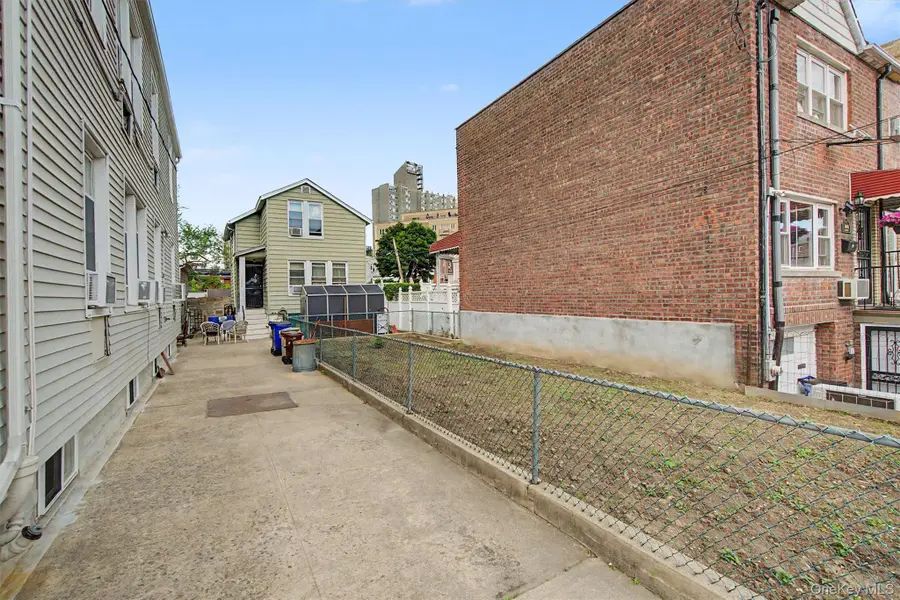 1608 Merry Avenue, Bronx, NY 10461 - #3