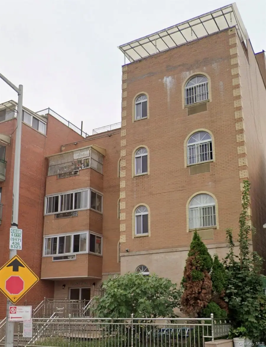 11128 37th Avenue #3D, Corona, NY 11368 - #2