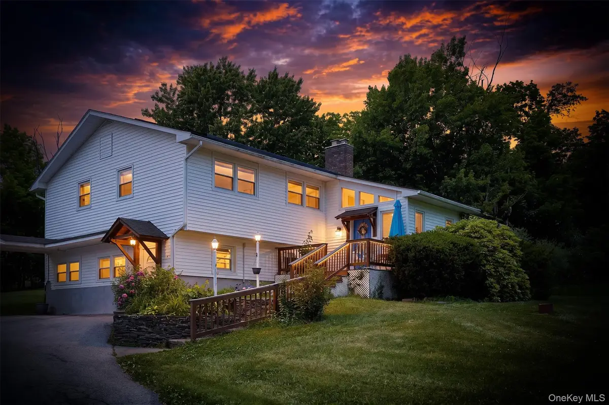 17 Derick Drive, Fishkill, NY 12524 - #1