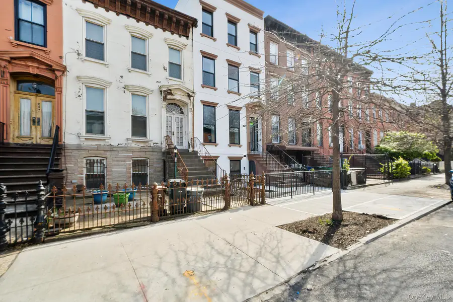 256 Putnam Avenue #4PH, Brooklyn, NY 11216 - #2