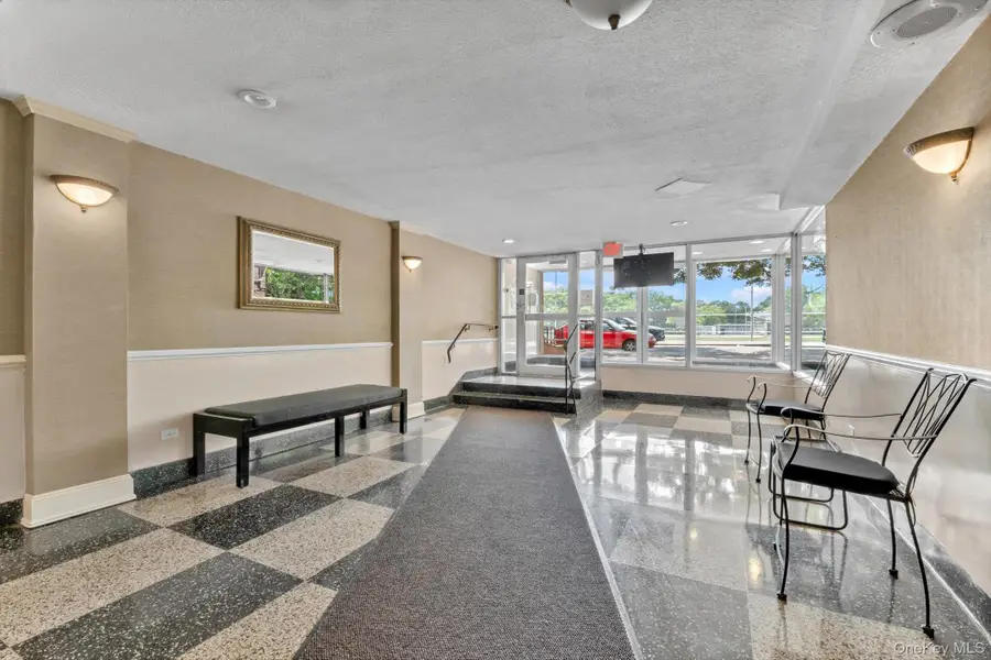 83-11 139 Street #4G, Briarwood, NY 11435 - #2